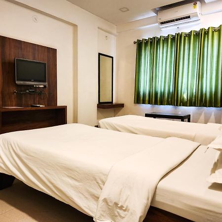 Hotel Rajwada Aurangabad Экстерьер фото
